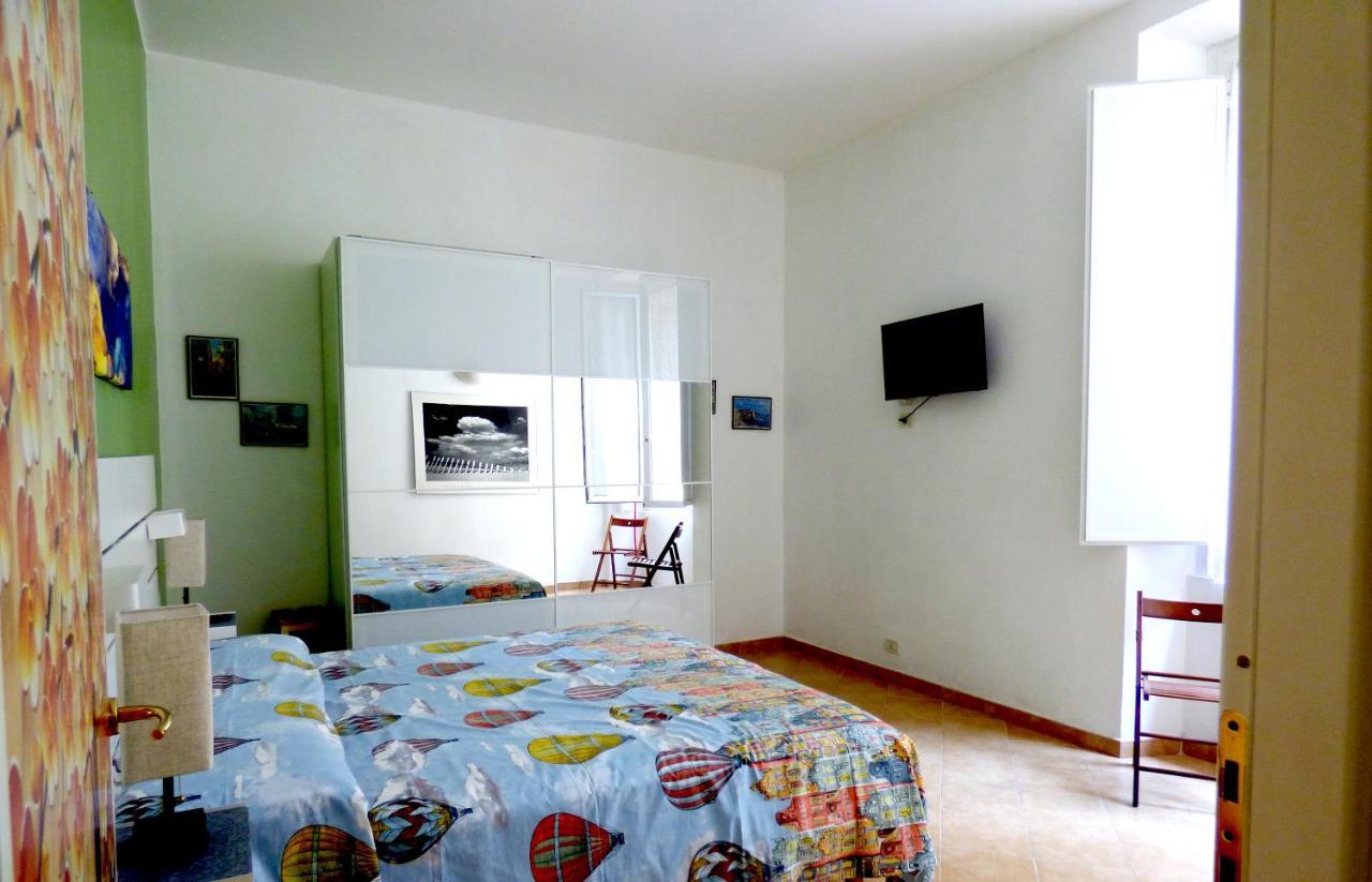 ジェノヴァCasa Maura - 2 Passi Nella Storiaアパートメント エクステリア 写真